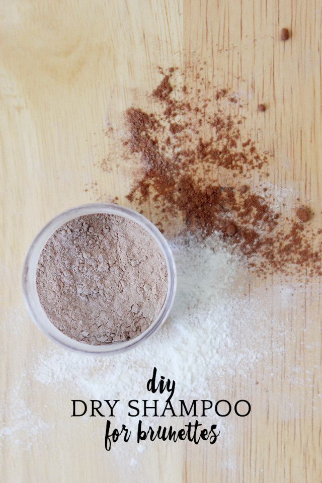 How to make DIY dry shampoo for brown hair | A Girl Named PJ