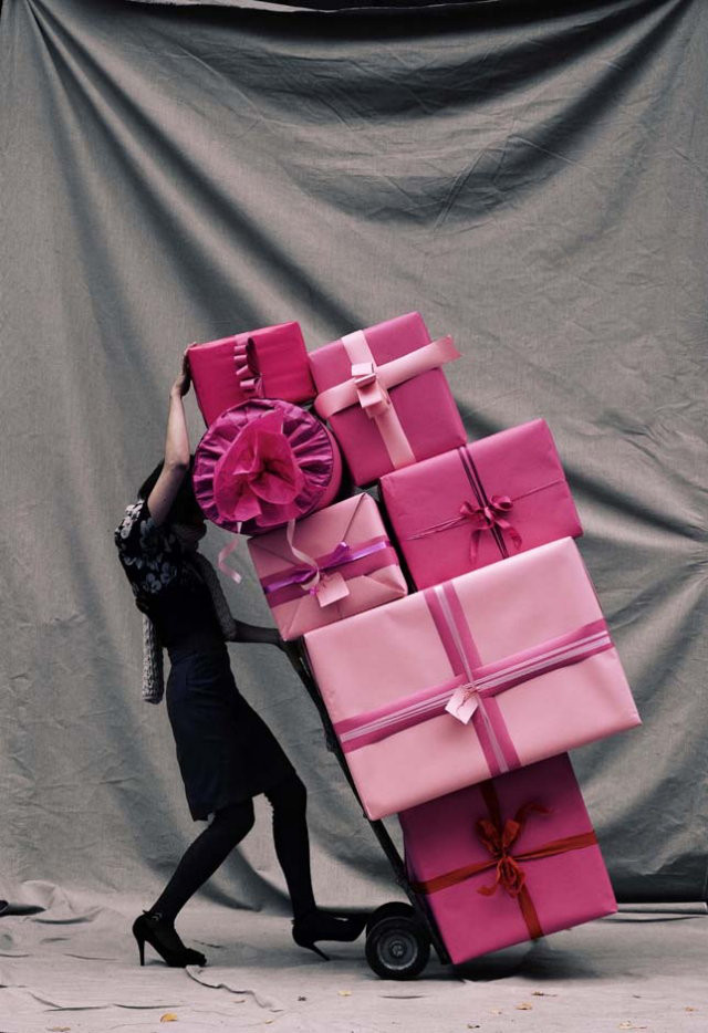 Pink presents! Check out the 19 days of giveaways from The Holiday Collective on A Girl Named PJ