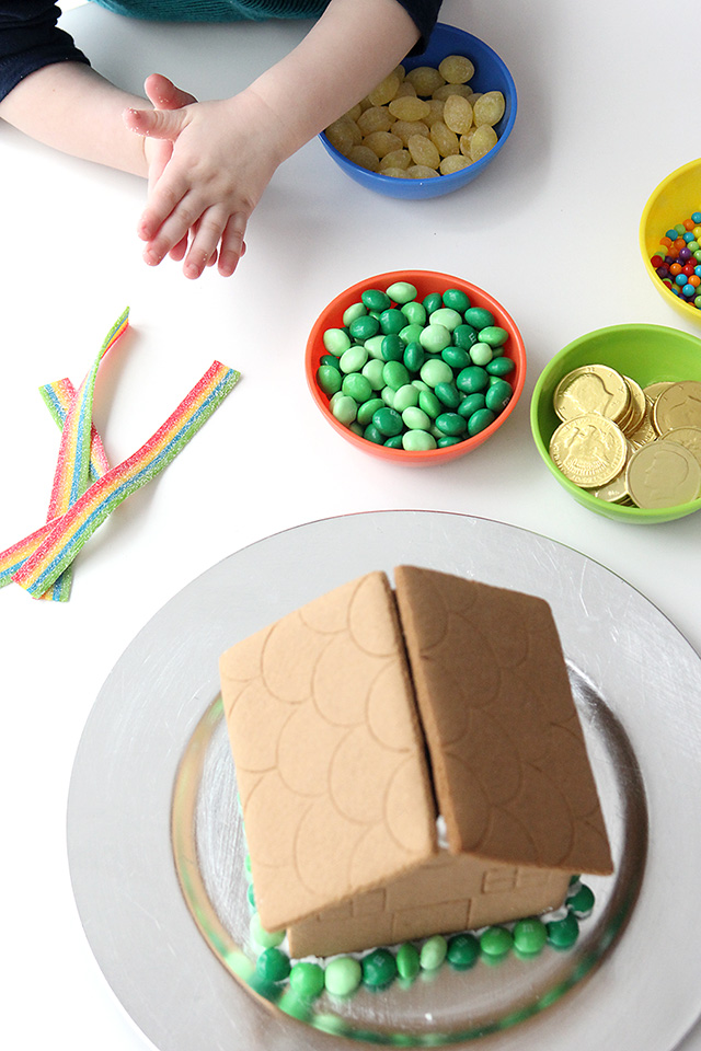 St. Patrick's Day Gingerbread House for Little Leprechauns | A Girl Named PJ
